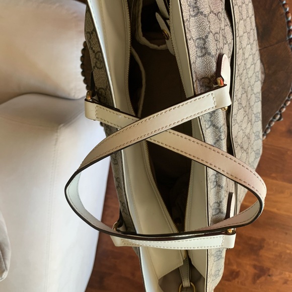Gucci handbag, can be used as diaper bag and regular purse. - Picture 7 of 14